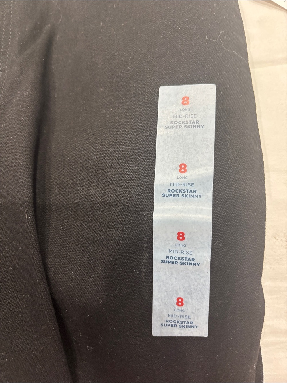 Old Navy Black Women's Skinny Jeans - Picture 7 of 9